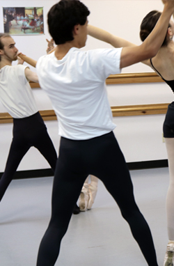 Texas Youth Ballet - Male Ballet Program